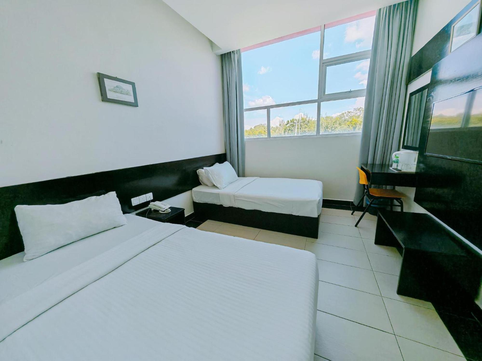 D' Art Gallery Hotel Seri Iskandar Exterior foto