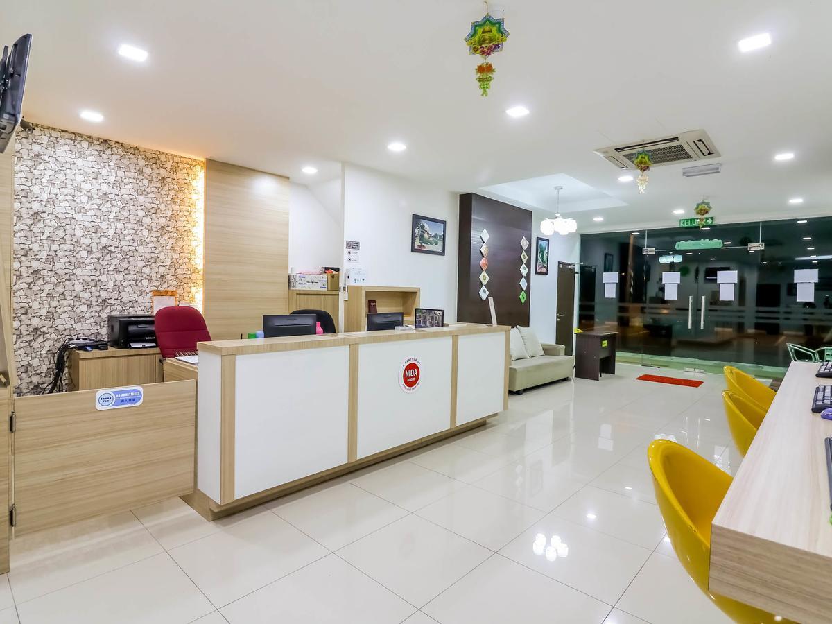 D' Art Gallery Hotel Seri Iskandar Exterior foto